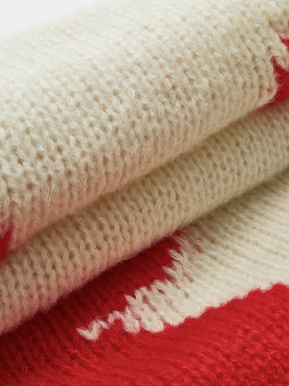 Yuvarlak Yaka Çiçek Mekanizmalı Örgü Üst