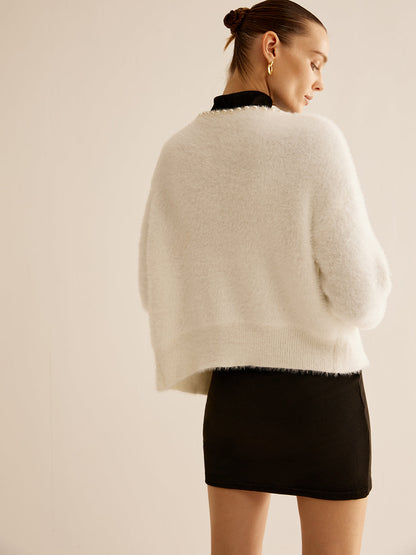 Büyük Boy İnci Kenarlı Tüylü Hırka