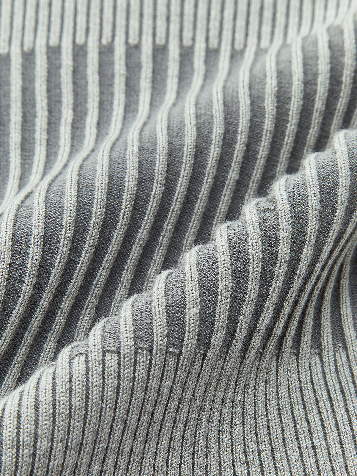 Renk Bloklu Yuvarlak Yaka Örgü Üst