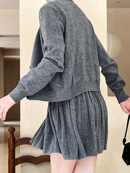 Yuvarlak Yaka Pileli Kemerli Etek Takımı