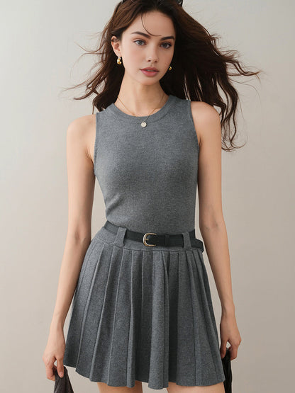 Yuvarlak Yaka Pileli Kemerli Etek Takımı