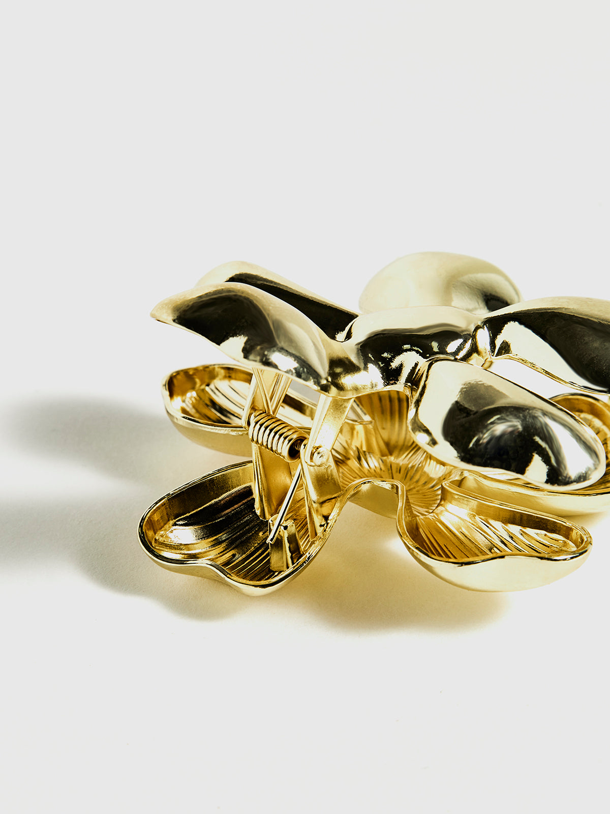 Altın Çiçek Saç Pençesi