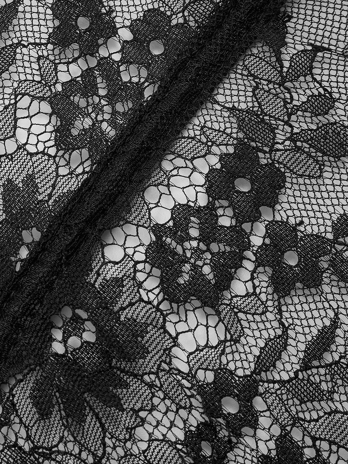 Yarı Şeffaf Kalp Dantel Korse