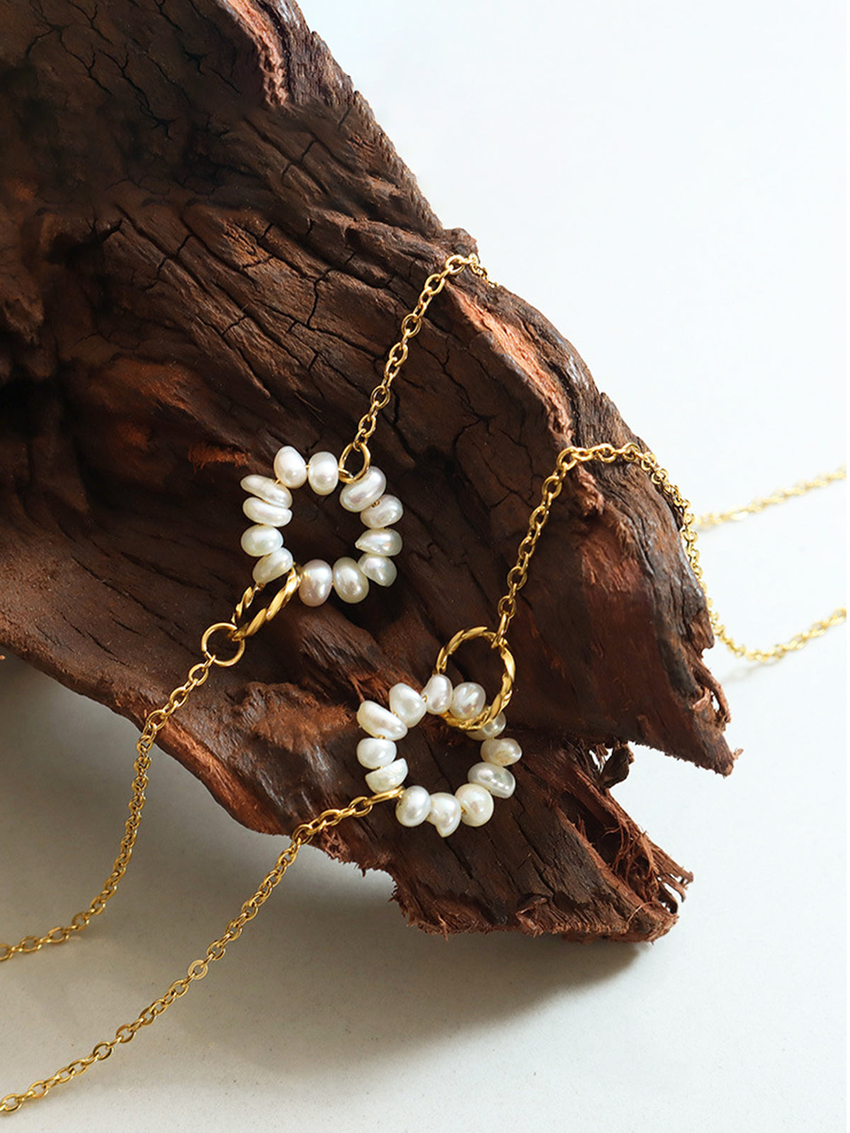 Oval Tatlı Su İncisi Kolye