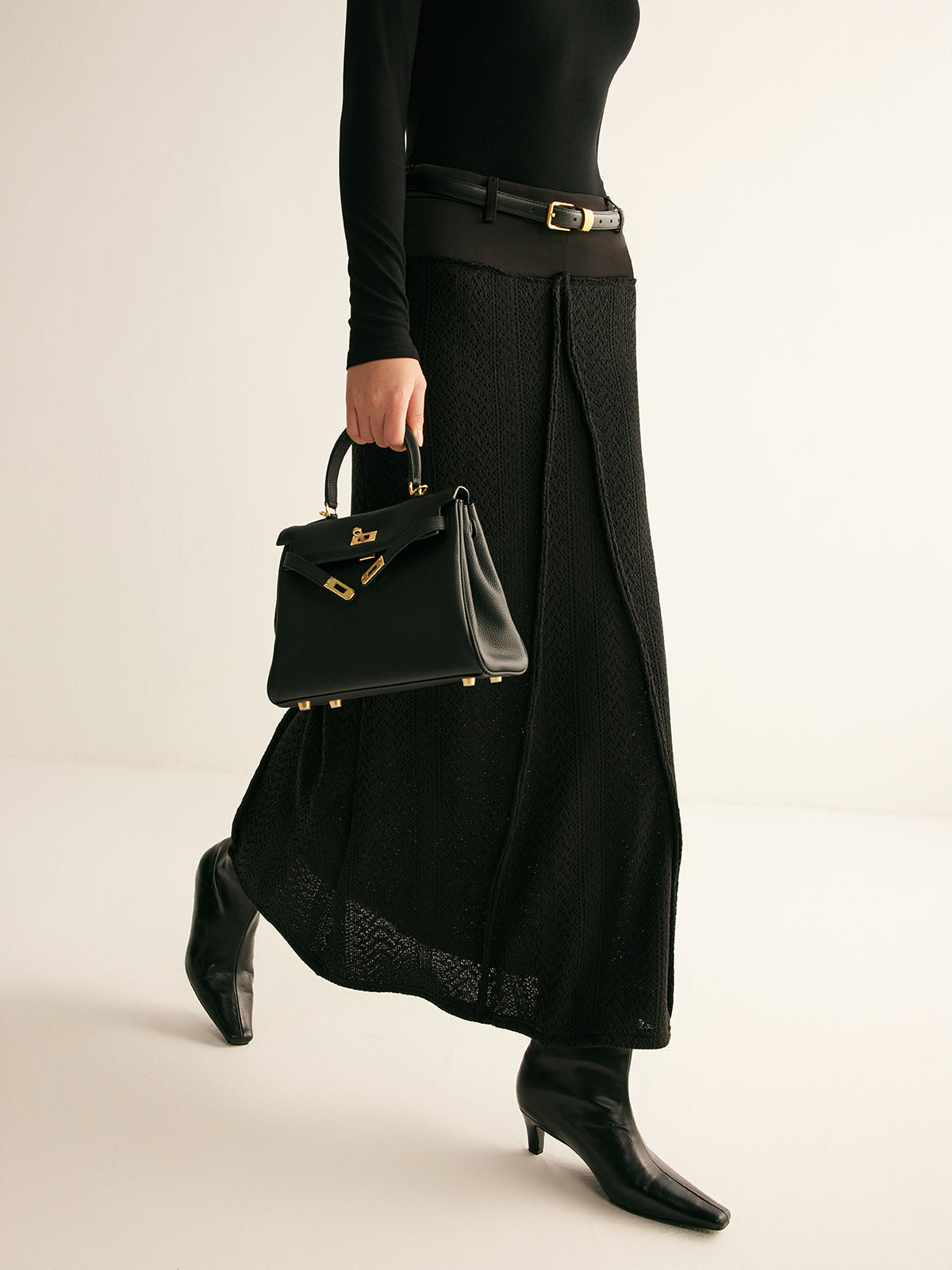 Kemersiz İçi Boş Etek