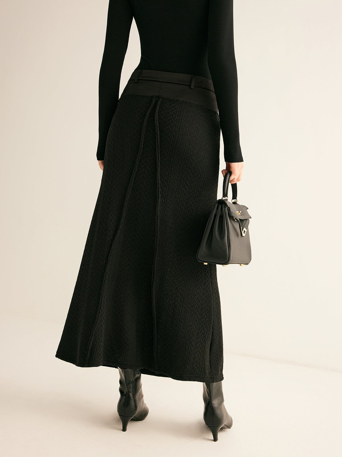 Kemersiz İçi Boş Etek