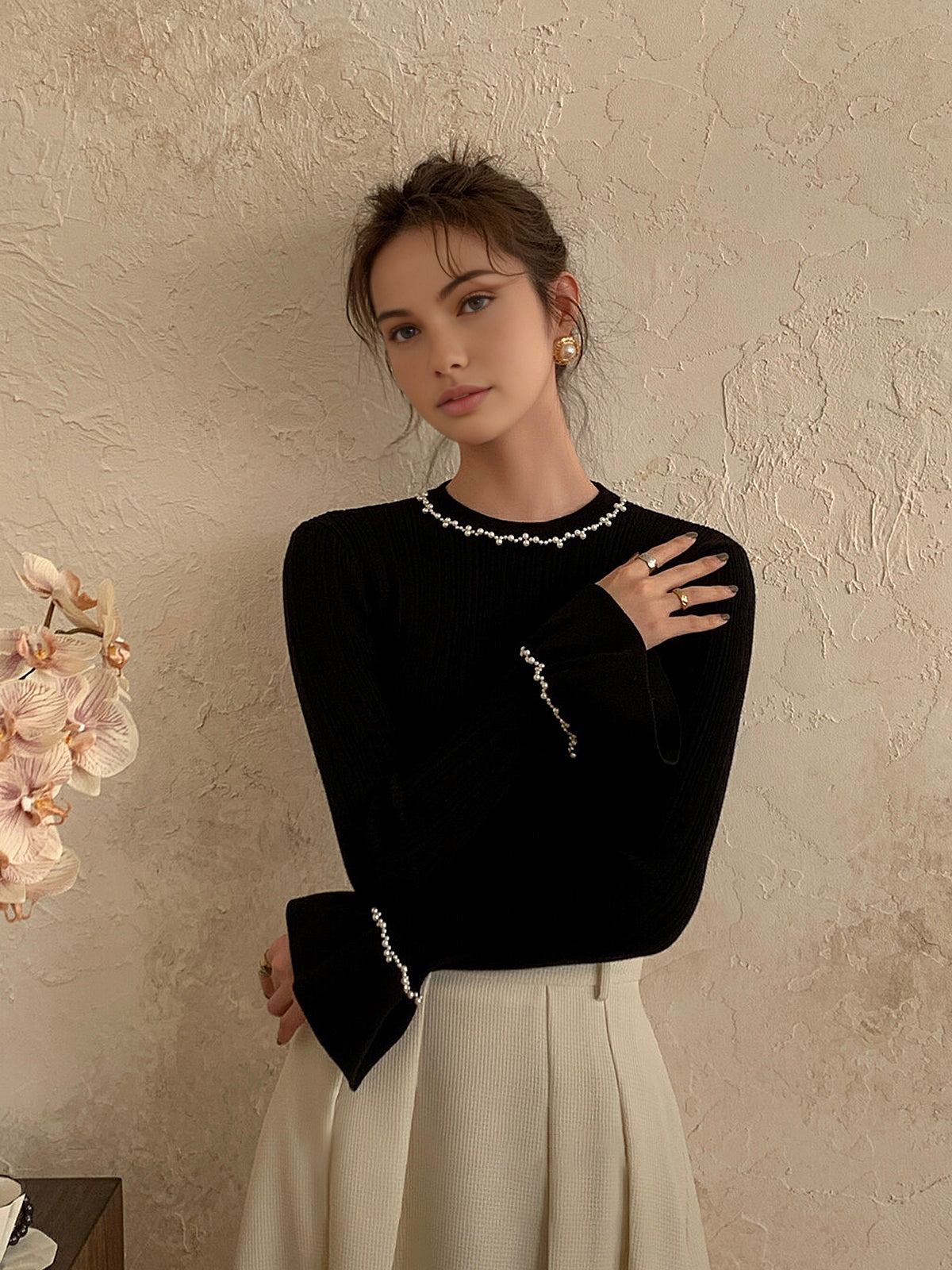 Boncuklu Süslemeli Volanlı Örgü Üst