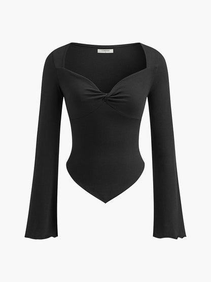 Asimetrik Kalp Kesim Düğümlü Jersey Üst