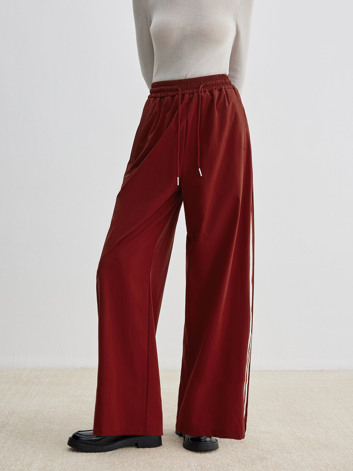 Spor Şık Yan Çizgili Bağcıklı Pantolon