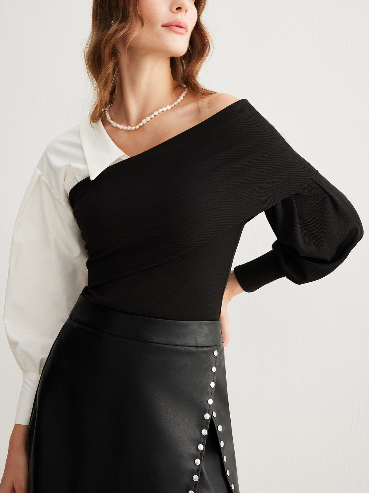 İki Tonlu Soğuk Omuzlu Tişört