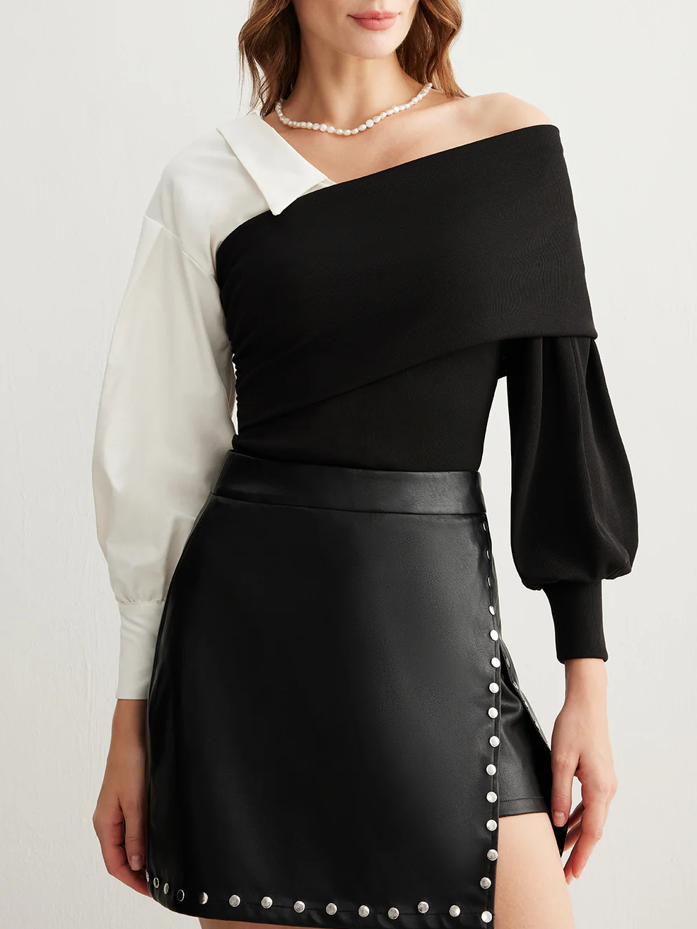 İki Tonlu Soğuk Omuzlu Tişört