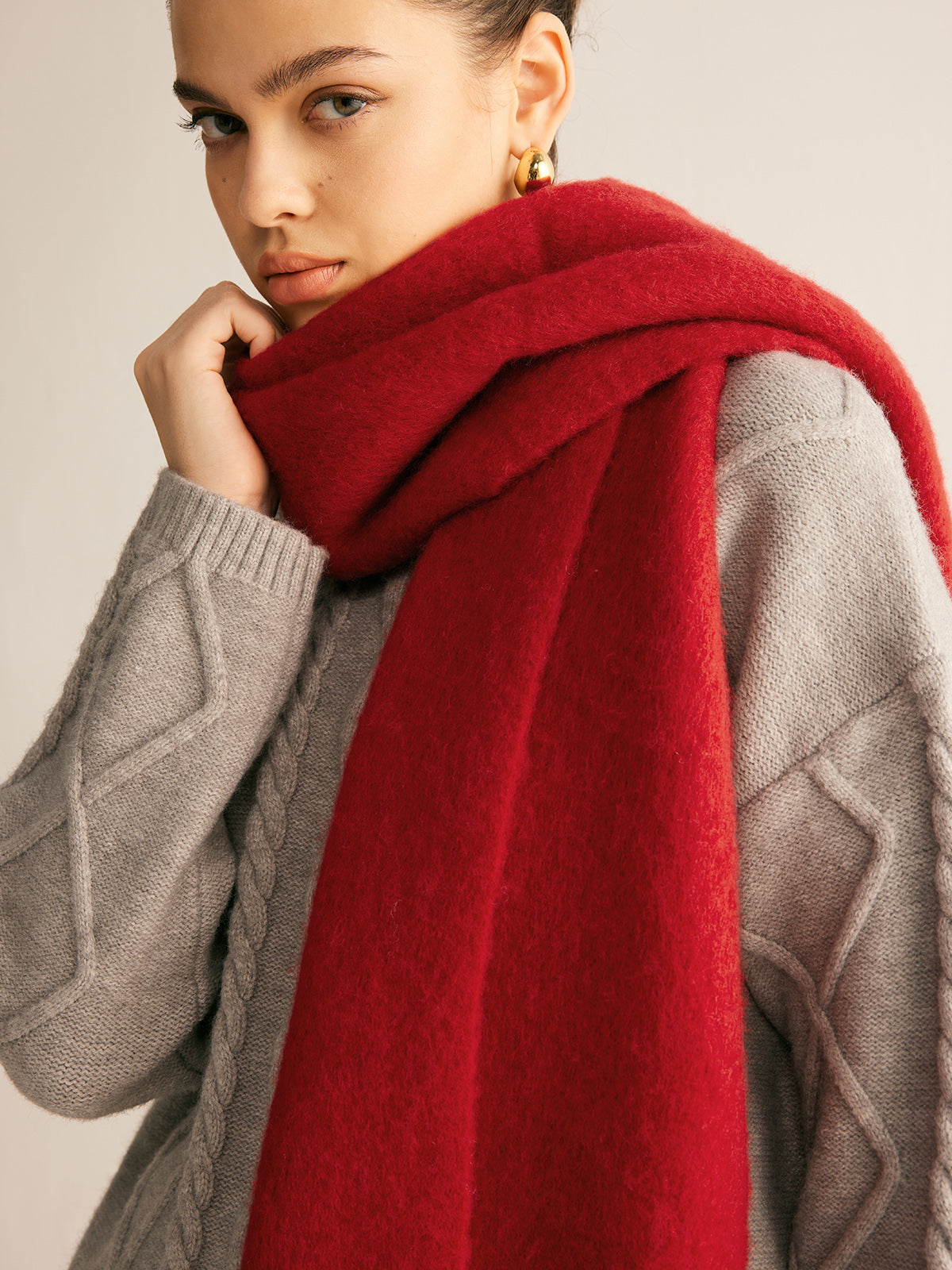 Yün Karışımlı Minimalist Püsküllü Atkı