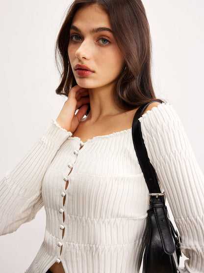 Omuzları Açık Marul Kenarlı Hırka