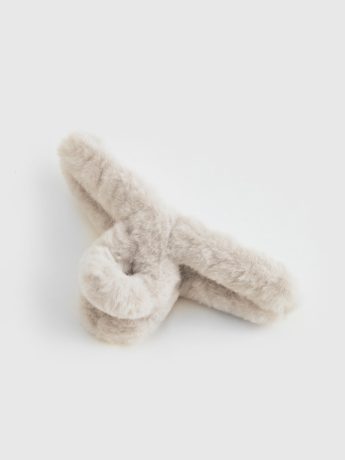 Tüylü Saç Pençesi