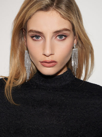 Geniş Şelale Püskül Küpeler