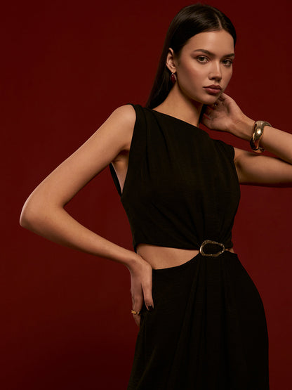 Metal Halka Kesimli Pileli Elbise