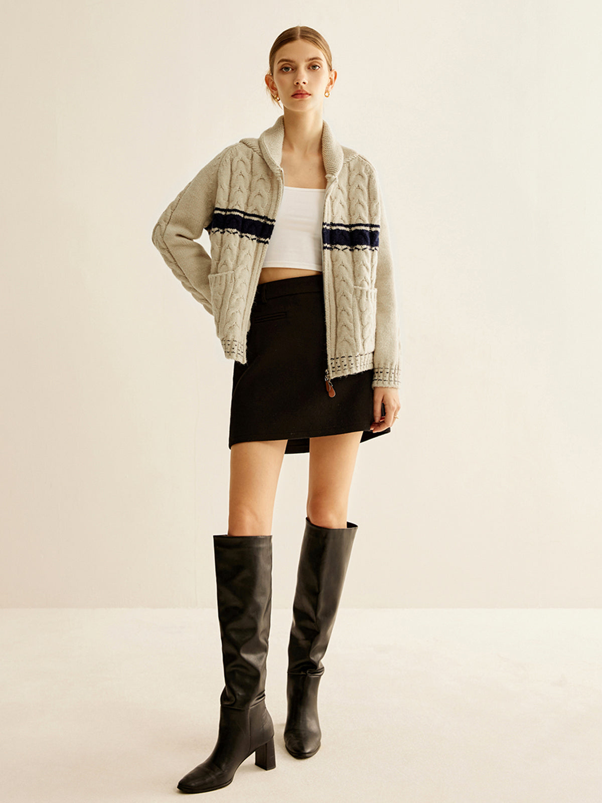 Renk Bloklu Büküm Fermuarlı Örme Dış Giyim