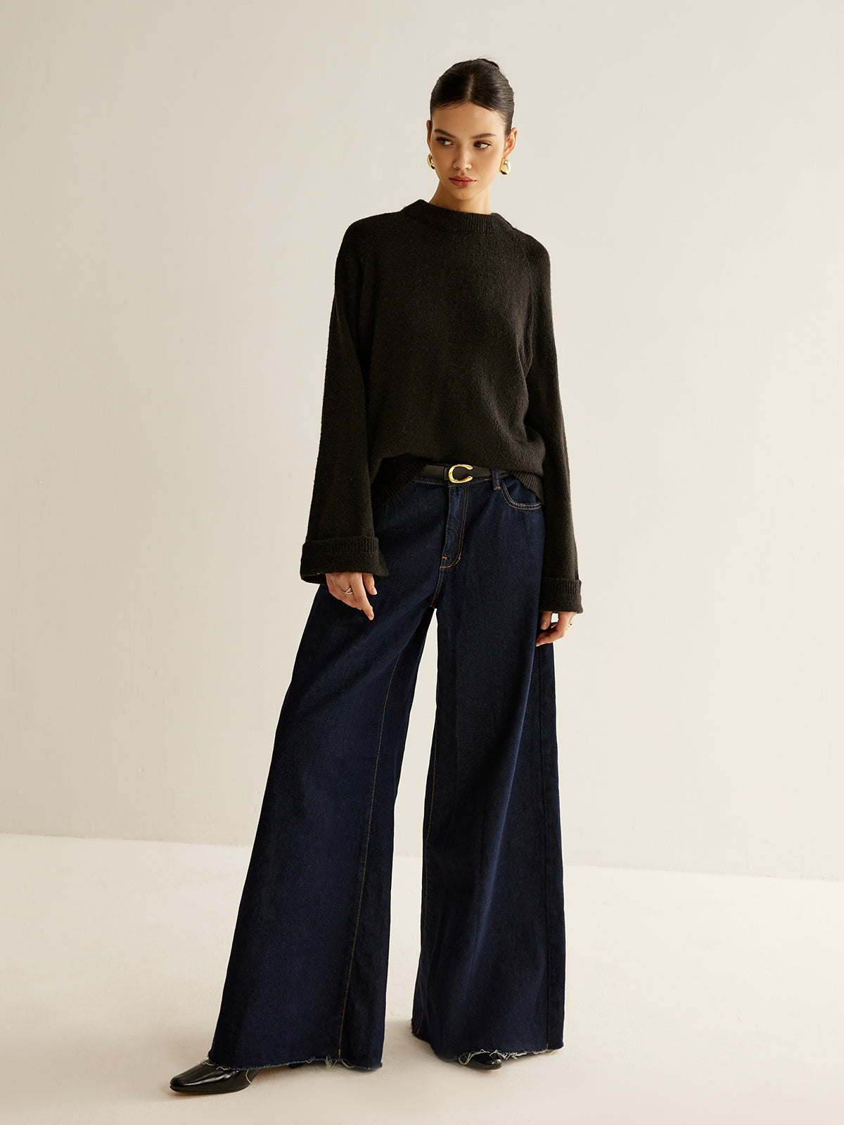 Büyük Boy Açık Sırtlı Bağcıklı Kazak