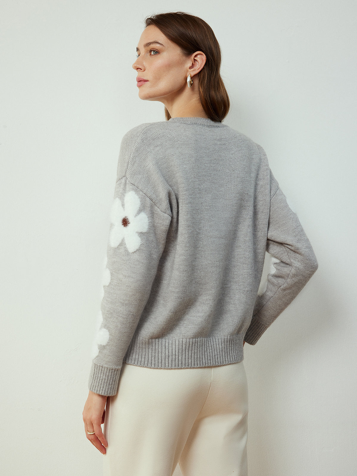 Jakarlı Çiçekli Örgü Üst