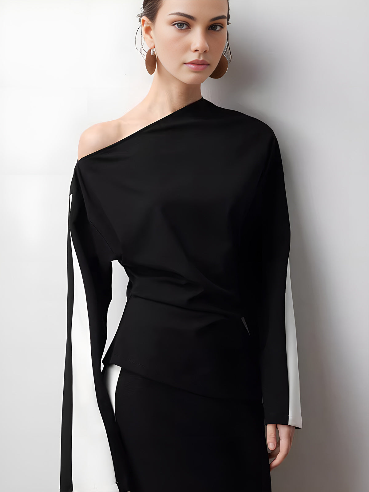 Asimetrik Renk Bloklu Jersey Tişört