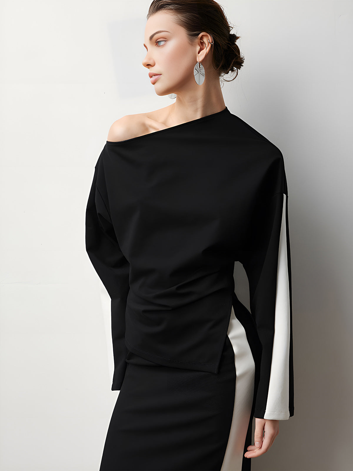 Asimetrik Renk Bloklu Jersey Tişört