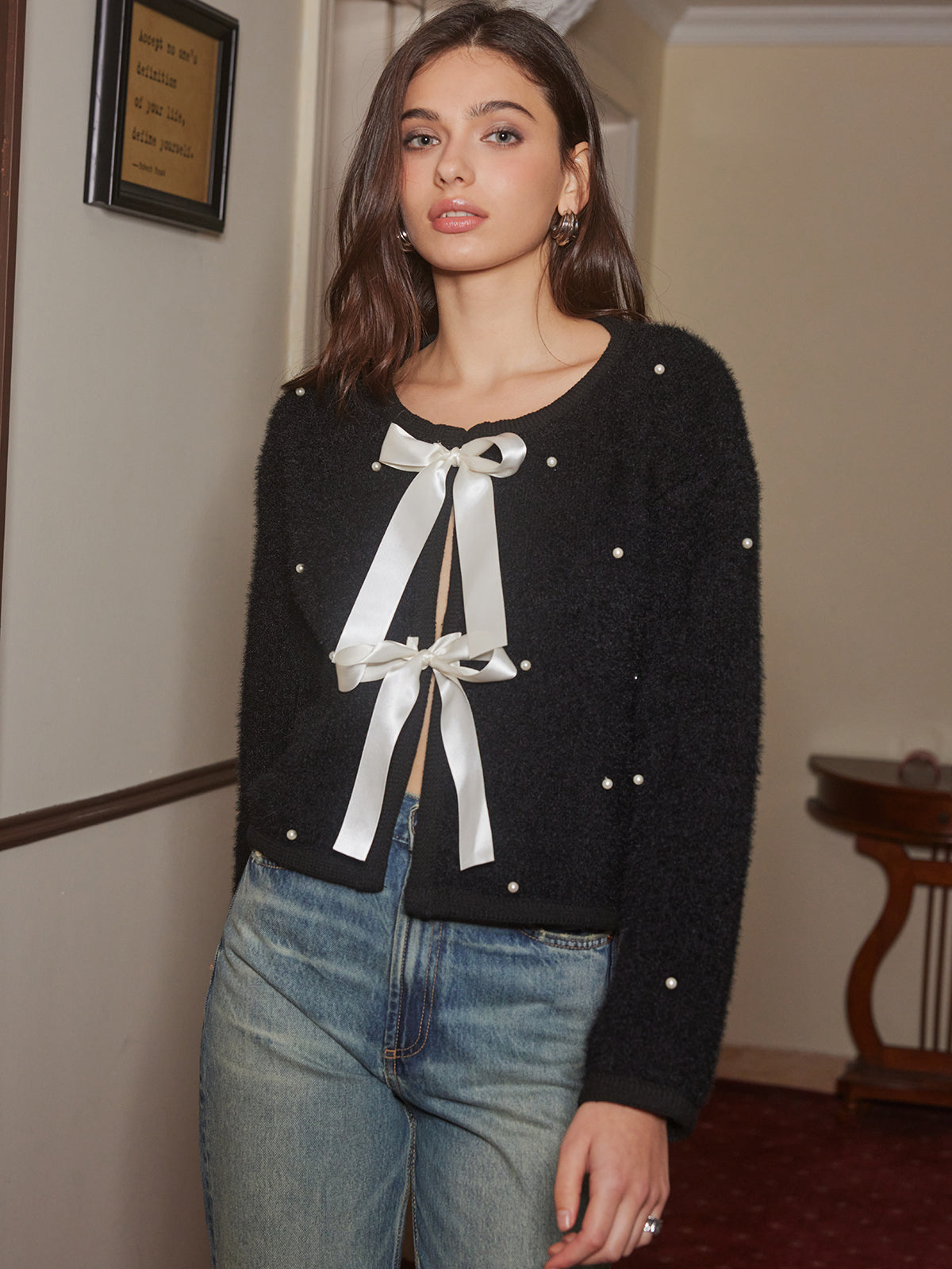 Boncuklu Dekorlu Fiyonklu Örgü Üst