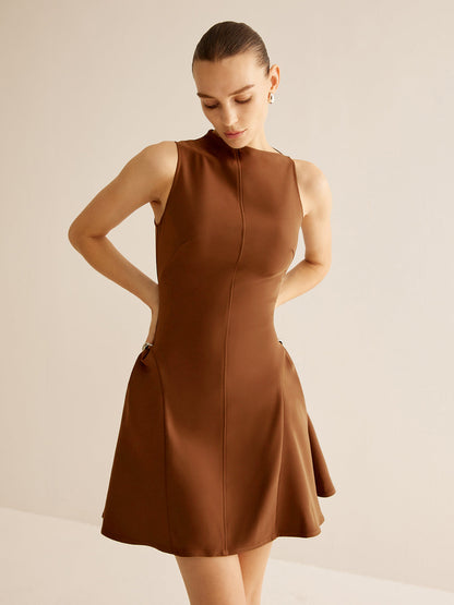 Asimetrik Yaka Panelli Büzgülü Elbise