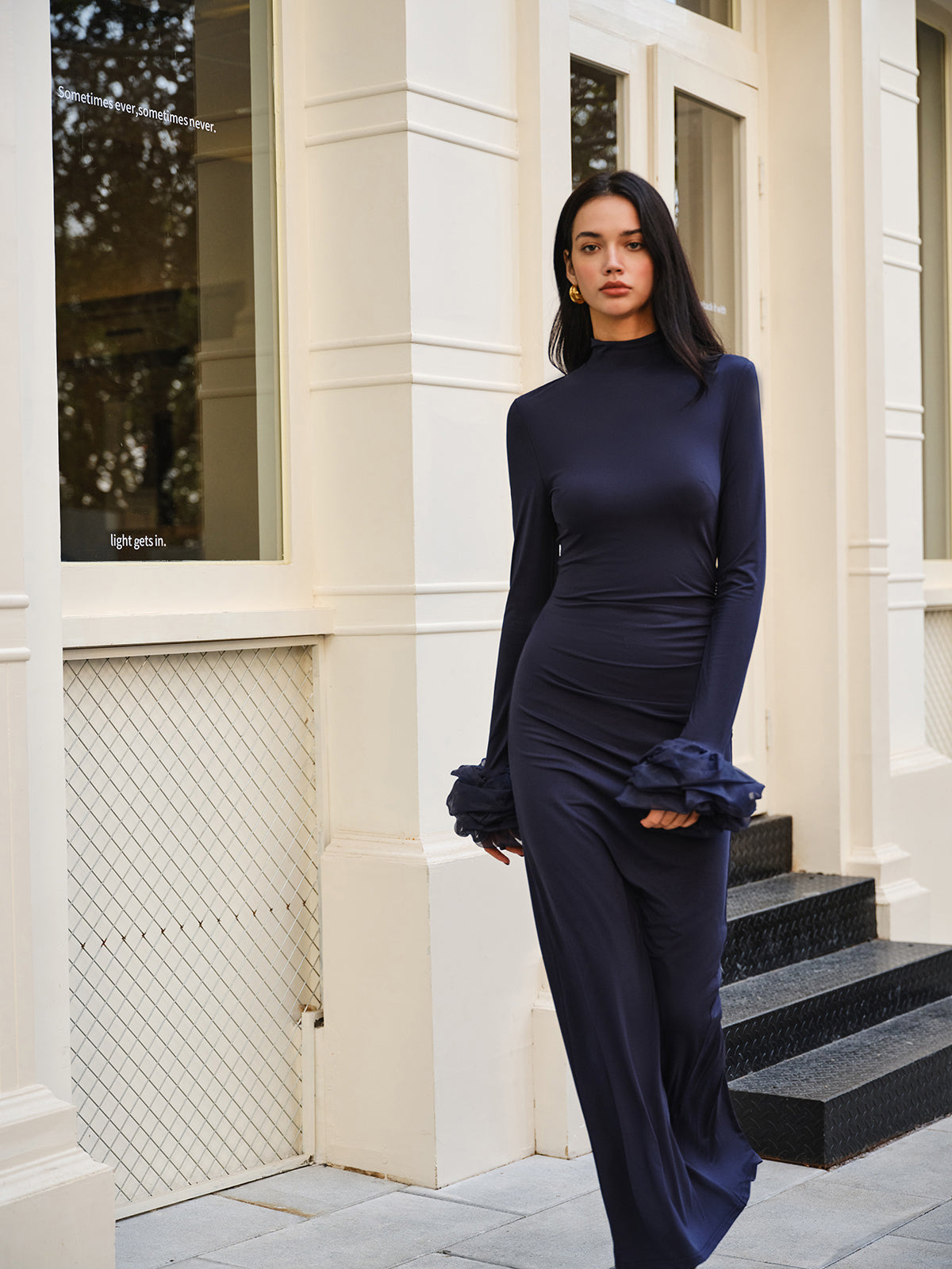 Zarif Volanlı Uzun Jersey Elbise