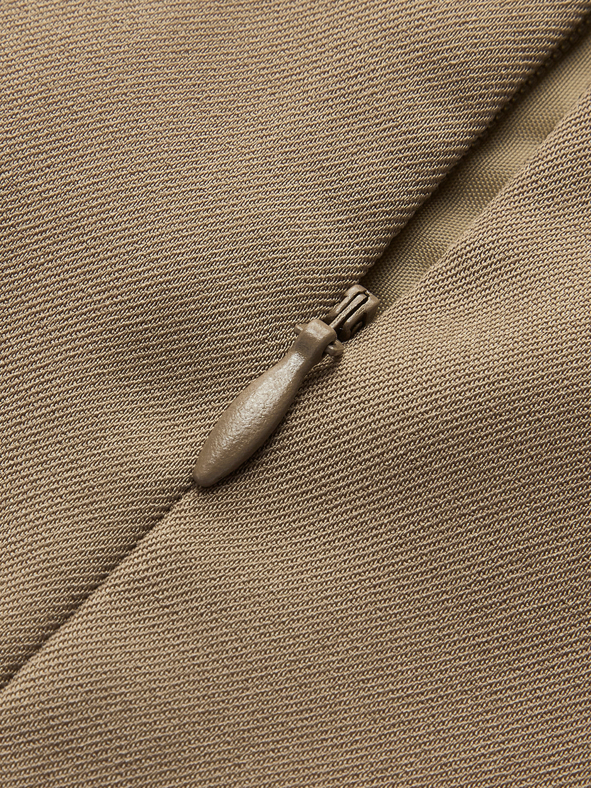 Arka Fermuarlı Pileli Mini Etek