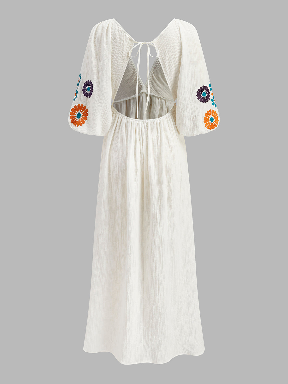 Yarı Şeffaf Nakışlı V Yakalı Çiçekli Elbise