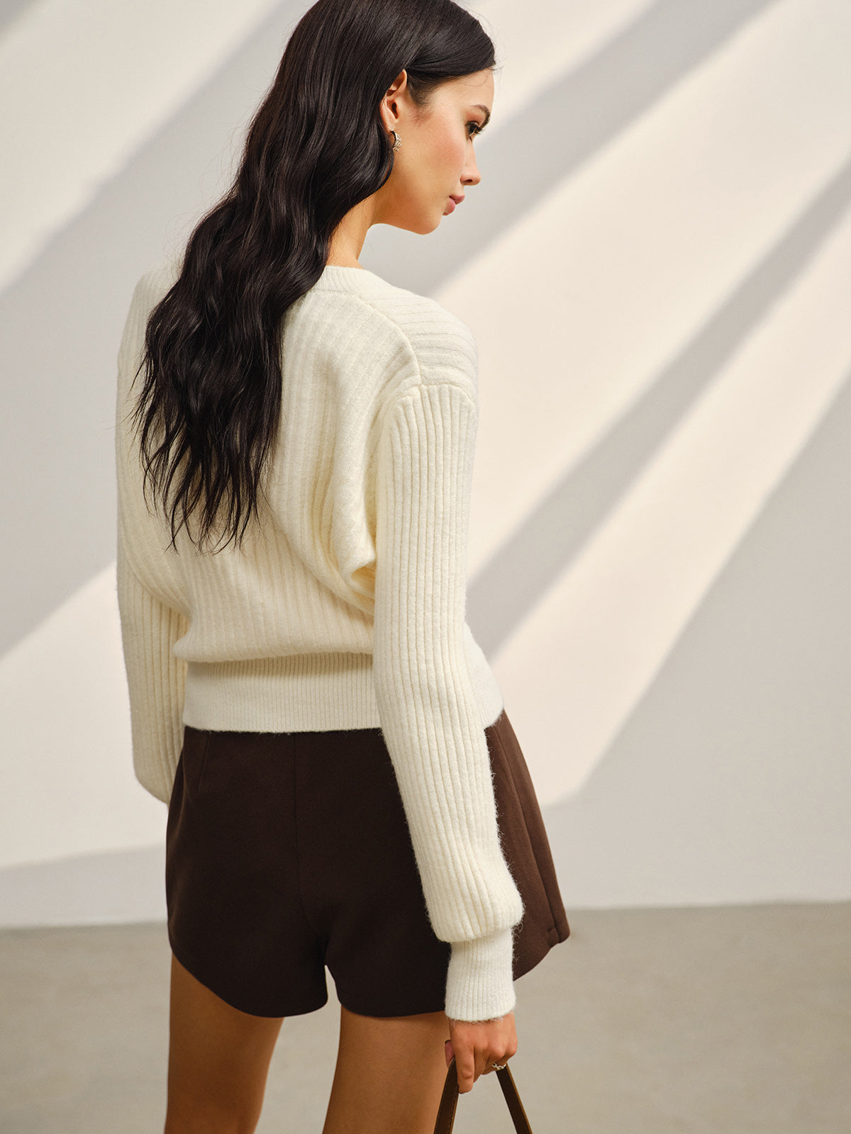 V Yakalı Kısa Kazak