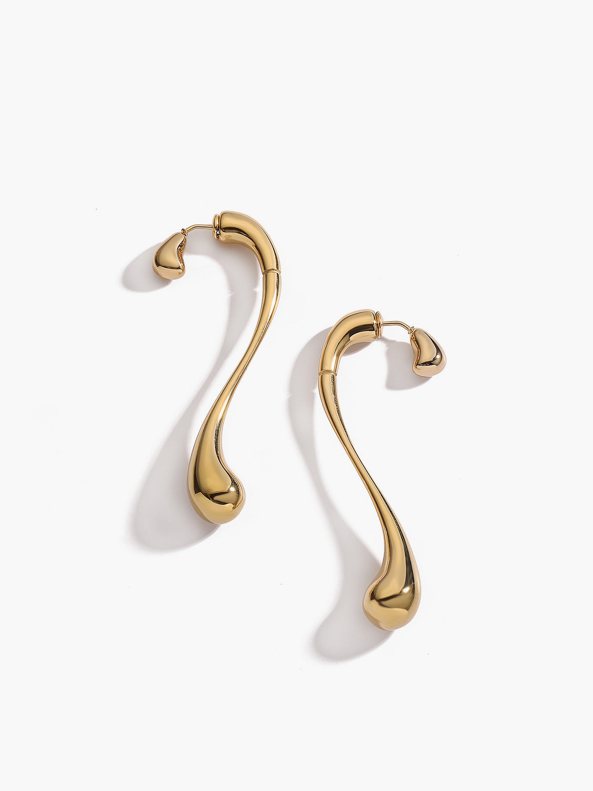 Asimetrik Su Damlası Küpeler