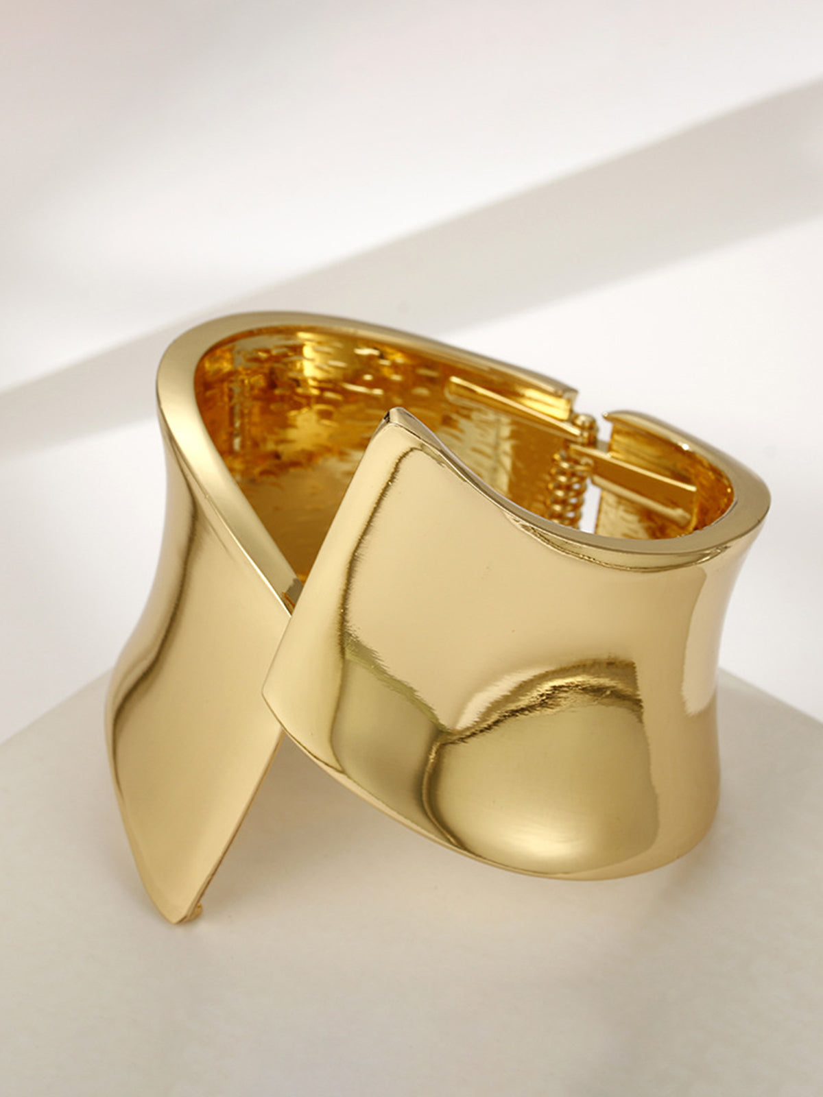 Asimetrik Parlak Tünel Bileklik