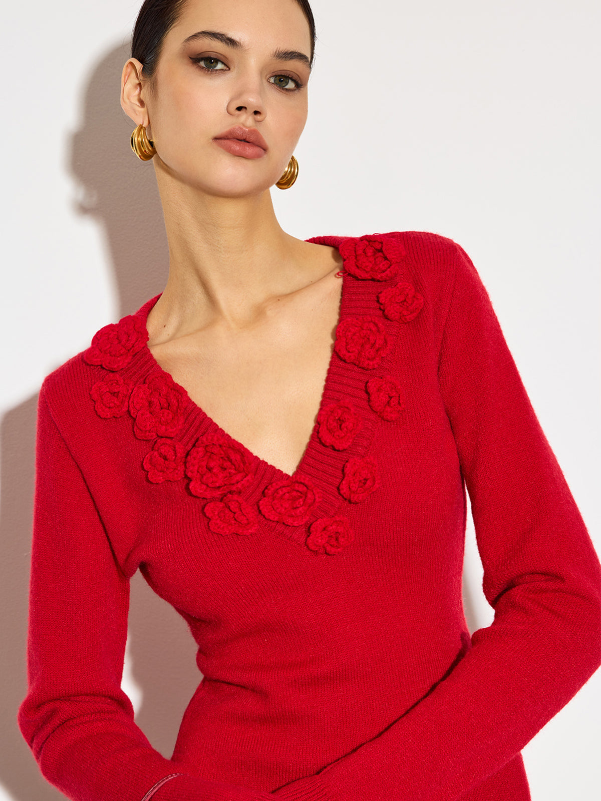 V Yaka 3D Çiçekli Dar Örgü Üst