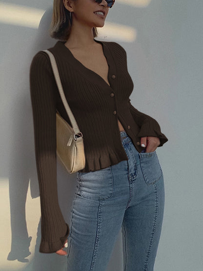 Fırfırlı İnci Düğmeli Uzun Kollu Hırka