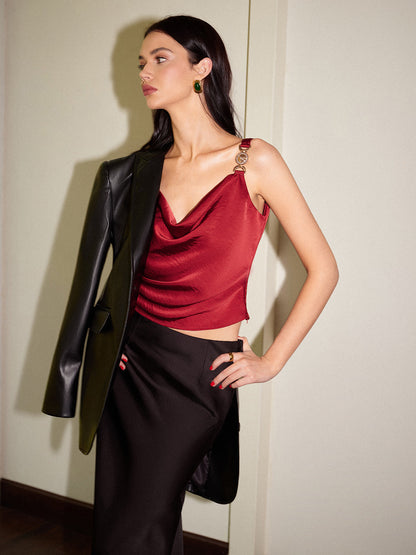 Kapüşonlu Yaka Metal Detaylı Saten Atlet