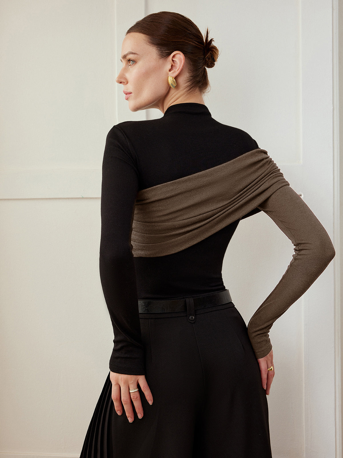 Renk Bloklu Pileli Jersey Slim Üst