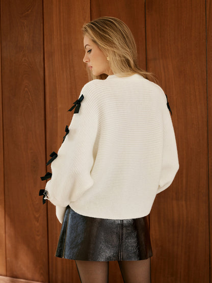 V Yaka Fiyonklu Kısa Hırka