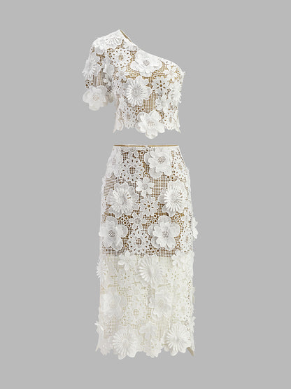 Asimetrik Çiçekli Dantel Üst Etek Takımı