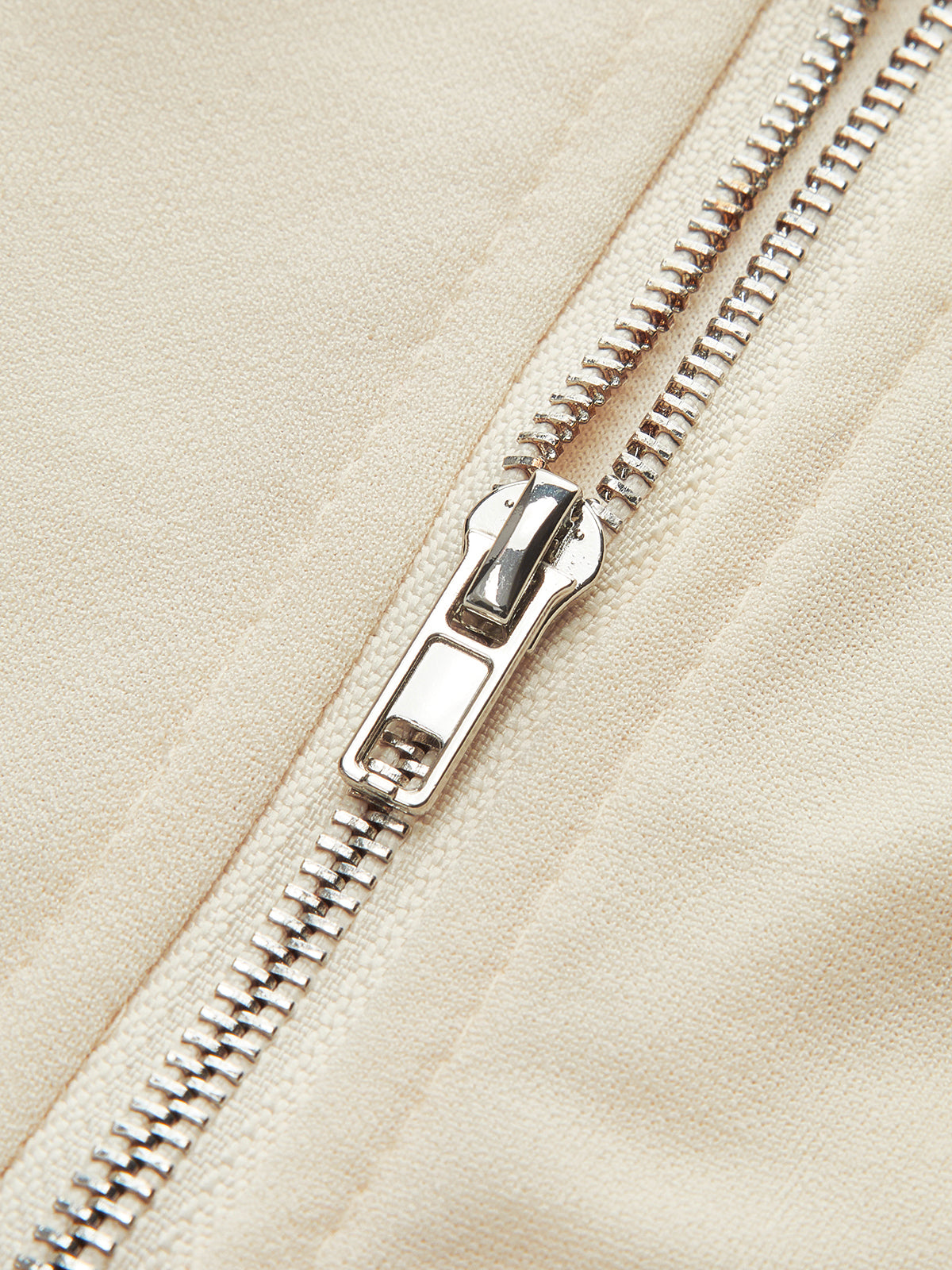 Kolsuz Arkası Bağlı Fermuarlı Üst