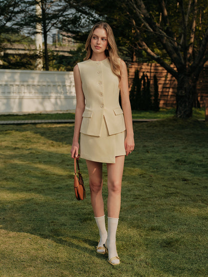 Zarif Düğmeli Yırtmaçlı Yelek