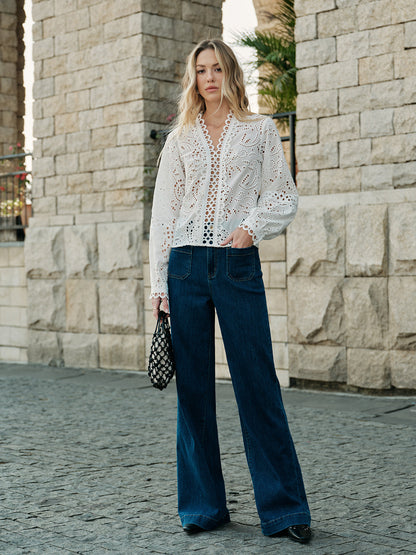 Yarı Şeffaf Nakışlı İçi Boş Detaylı Üst