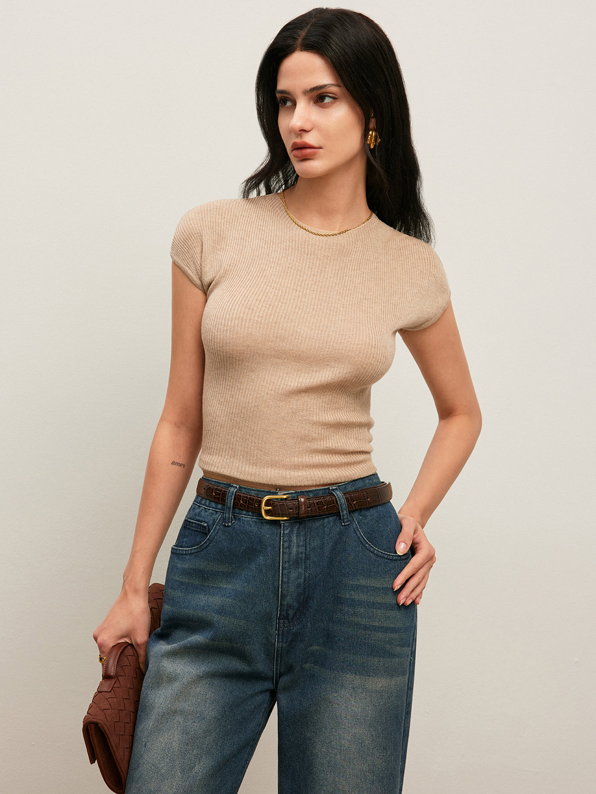 Sırt Bağlama Detaylı Ribanalı Tişört