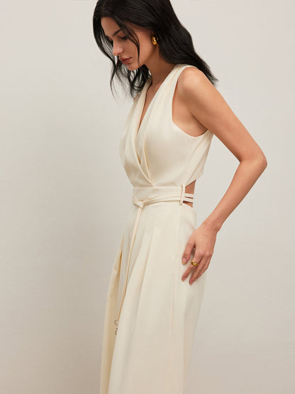 Belinde Kemer Bulunan Arka Düğmeli Askılı Tulum