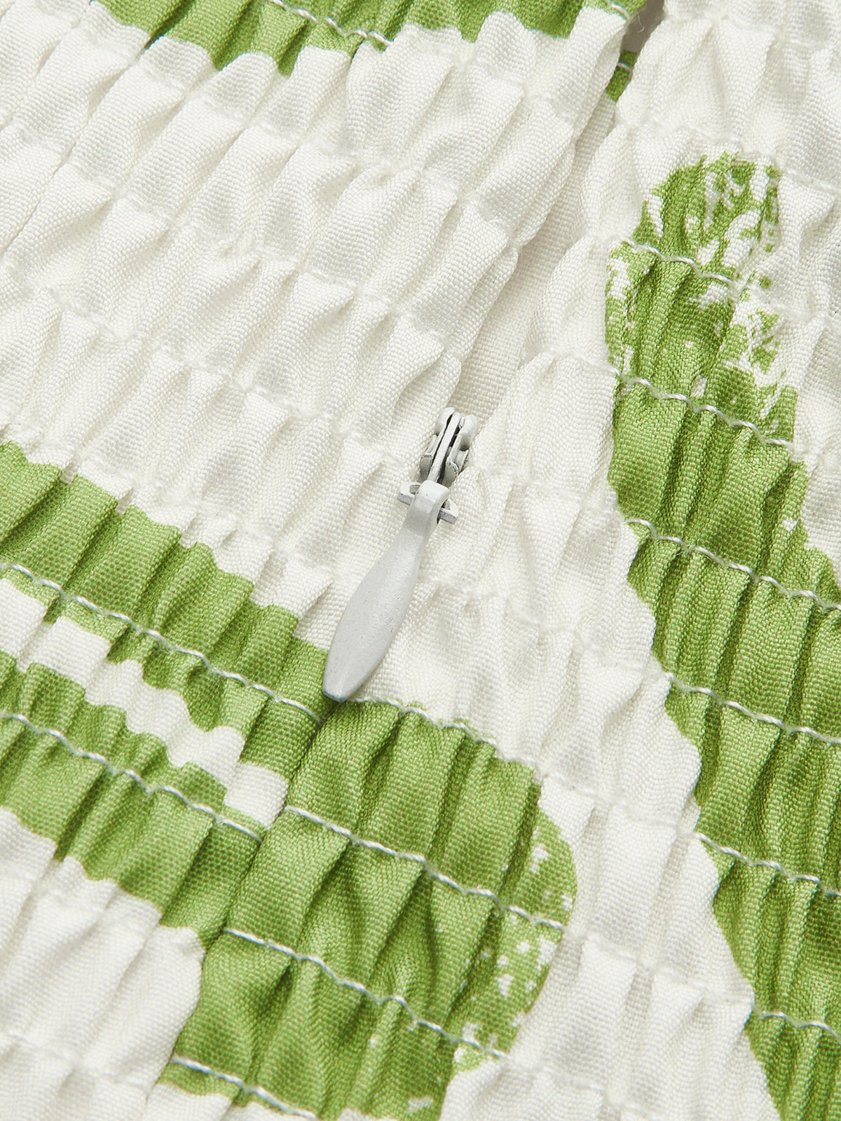 Önü Bükülmüş Straplez Pileli Elbise