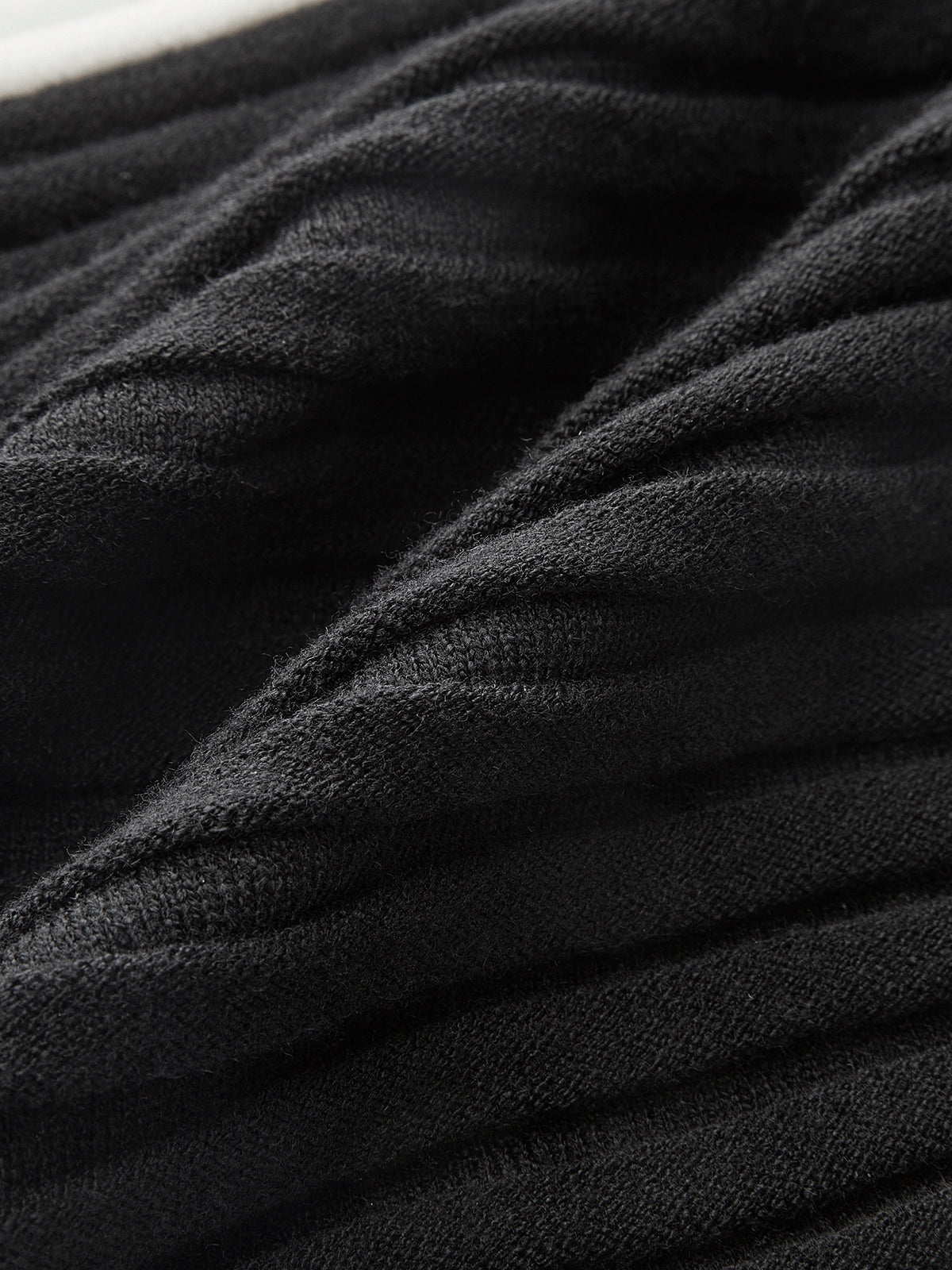 Asimetrik Ribanalı Yan Bağlamalı Üst