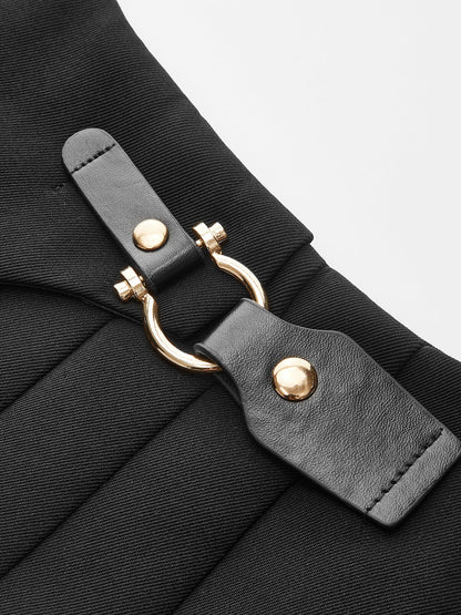 Metal Detaylı Asimetrik Pileli Etek