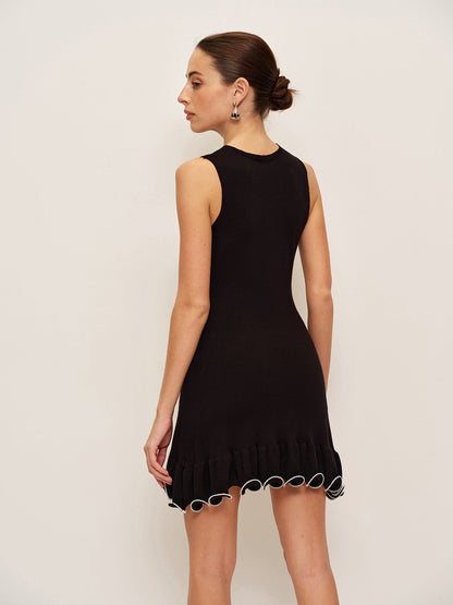 Volanlı Kolsuz Elbise