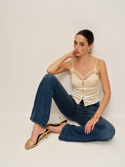 Dantel Detaylı Kadife Atlet