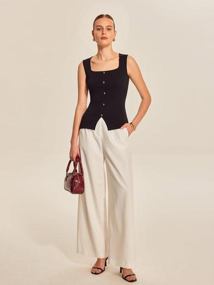 Önü Düğmeli Kare Yaka Üst